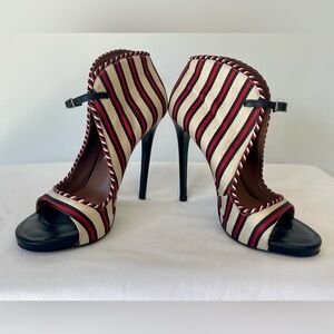 Tabitha Simmons High Heel peep toe booties, striped silk, buckle, 37.5, EUC